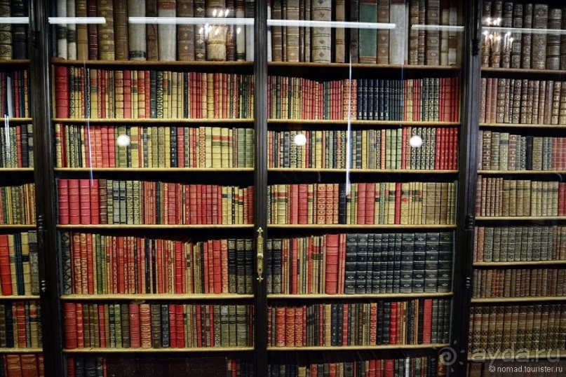 Замок Шантийи, Париж