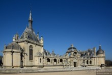 Замок Шантийи, Париж