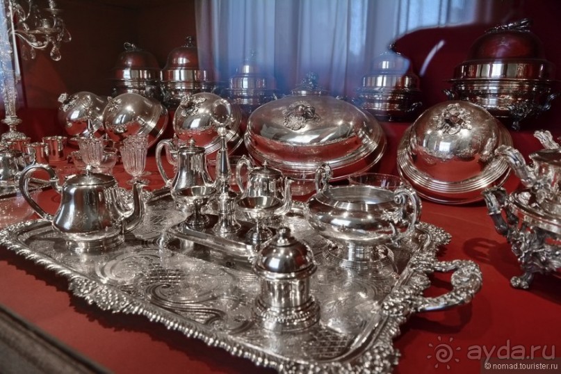 Замок Шантийи, Париж