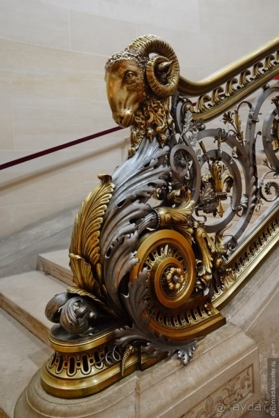 Замок Шантийи, Париж