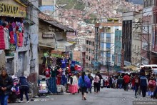 По Боливии галопом