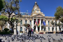 По Боливии галопом