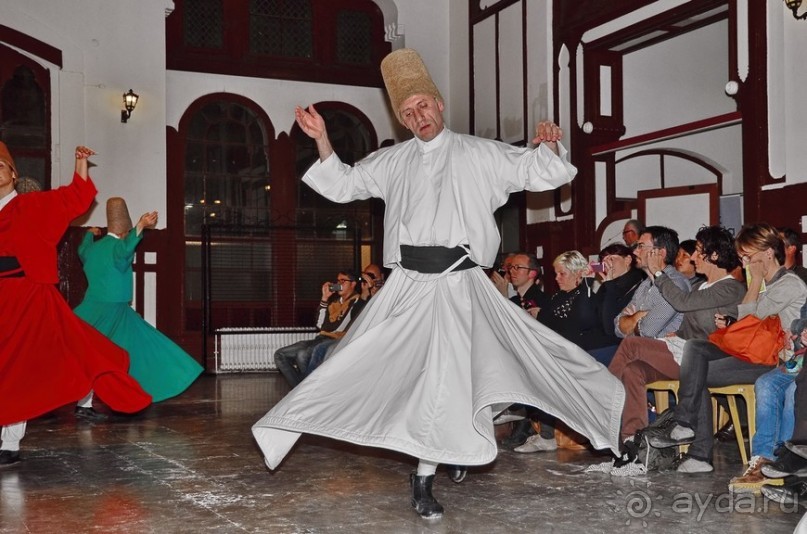 Танцующие дервиши...