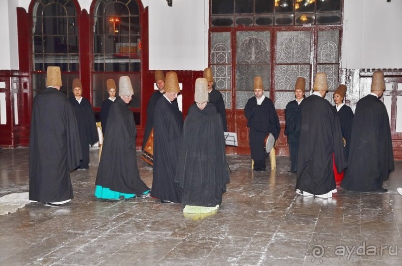 Танцующие дервиши...