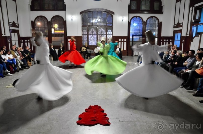 Танцующие дервиши...