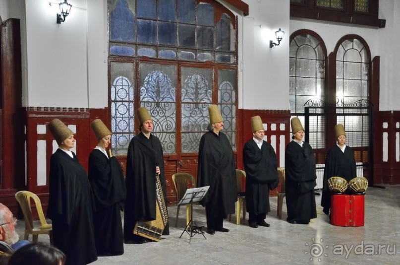 Танцующие дервиши...