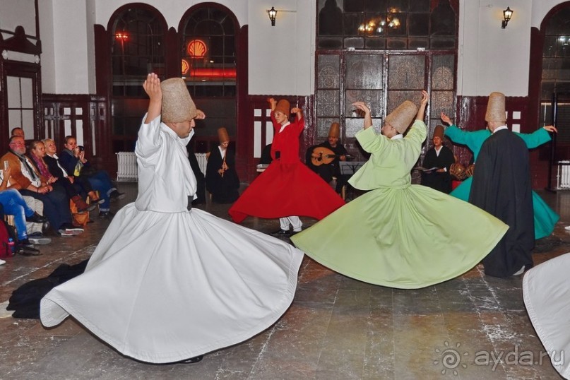 Танцующие дервиши...