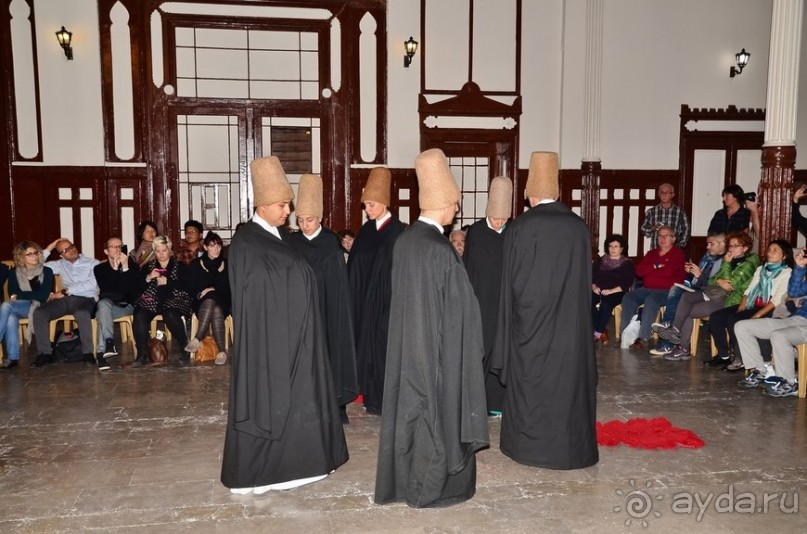 Танцующие дервиши...