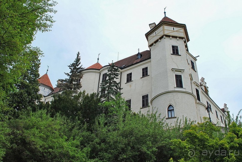 Конопиште. Весенний замок