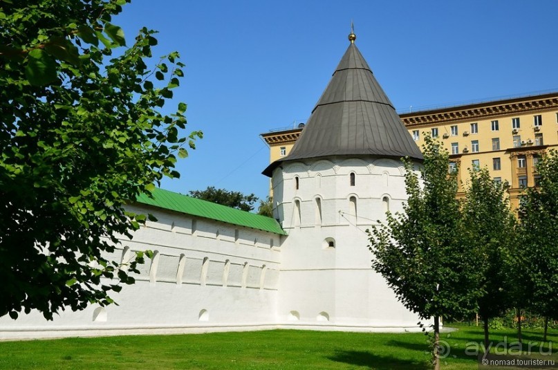 Московские монастыри. Новоспасский Старопигальный Мужской Монастырь