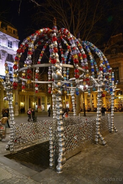 Ночной Париж