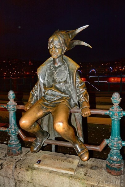 Под серым небом Будапешта. Часть 3