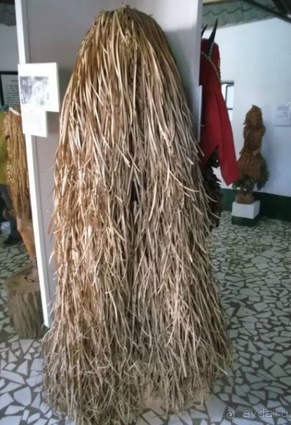 Серекунда туристическая. Вяленая рыба и другие животные