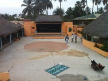 Как мы в Гамбии отель Каддафи "покупали"