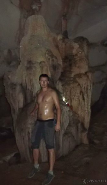 Альбом отзыва "Lusi Cave и Ванг-Вьенг в панорамах"