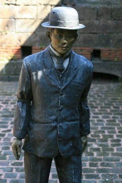 Сладкая Манила в даль меня манила