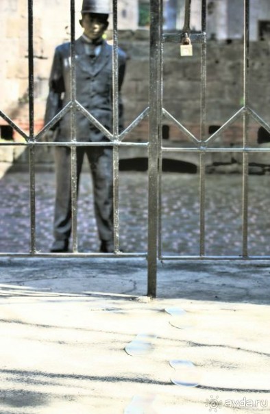 Сладкая Манила в даль меня манила