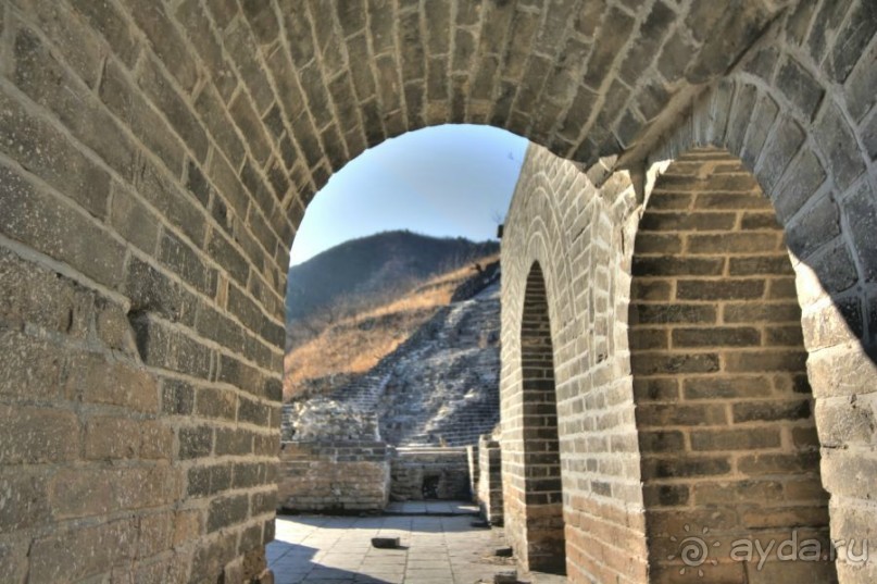 Стена. Плотина. Тишина