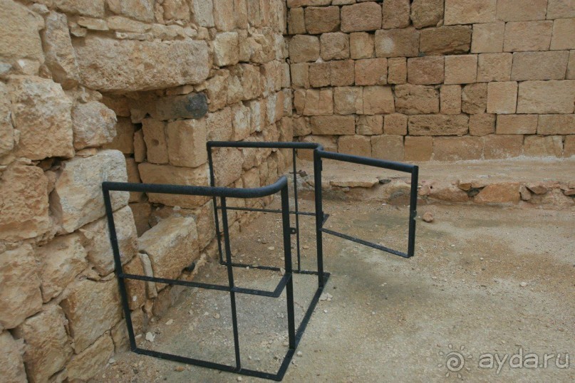 Дворцы пустыни