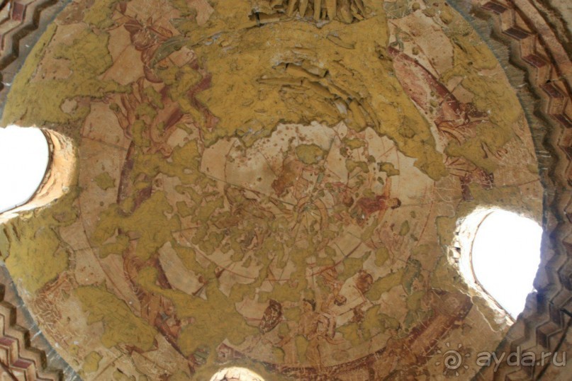 Дворцы пустыни