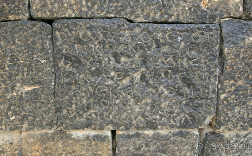 Дворцы пустыни