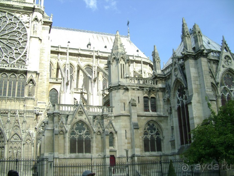 4 полуграции во Франции