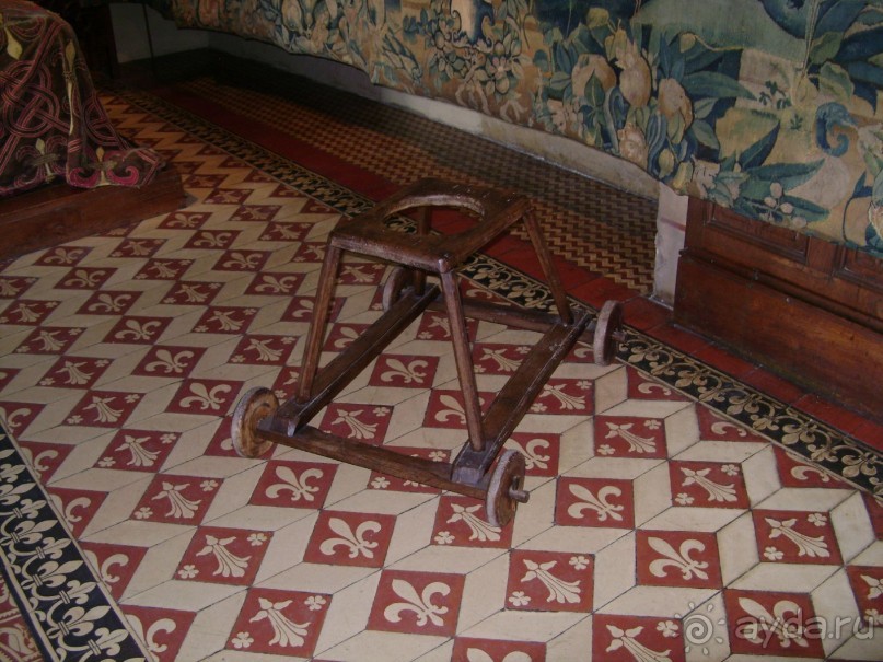 4 полуграции во Франции