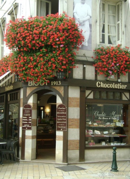 4 полуграции во Франции