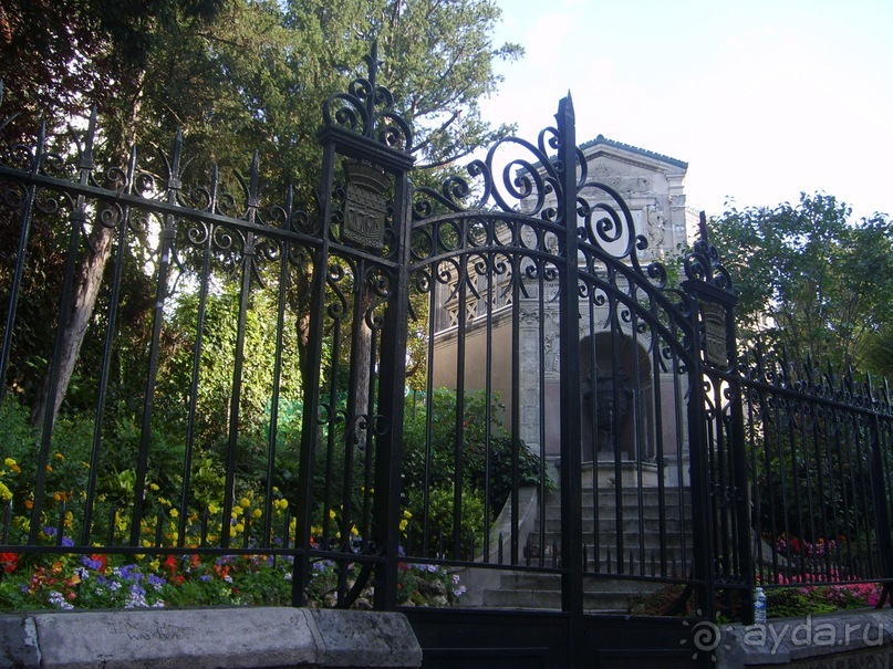 Прогулки по Монмартру. Деревенский Париж