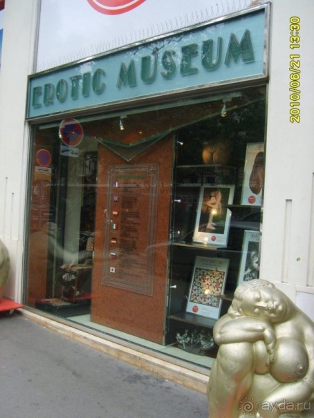 Прогулки по Монмартру. Деревенский Париж