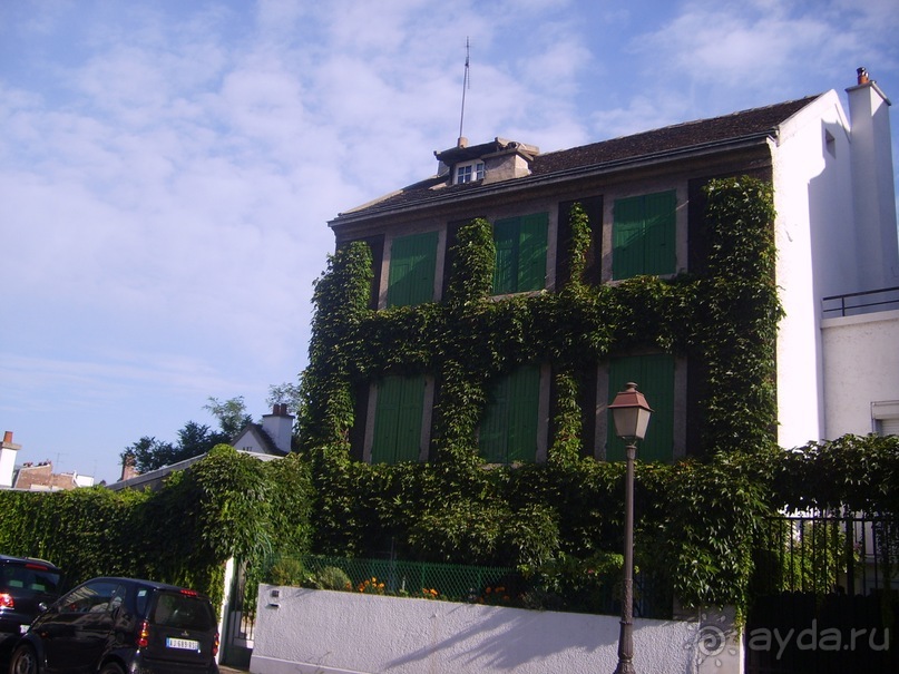 Прогулки по Монмартру. Деревенский Париж