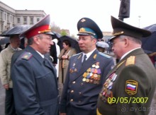 Парад Победы на площади Куйбышева в Самаре (самой большой площади в Европе).