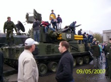 Парад Победы на площади Куйбышева в Самаре (самой большой площади в Европе).
