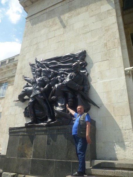 Историко-мемориальный комплекс «Героям Сталинградской битвы» (Мамаев курган)	