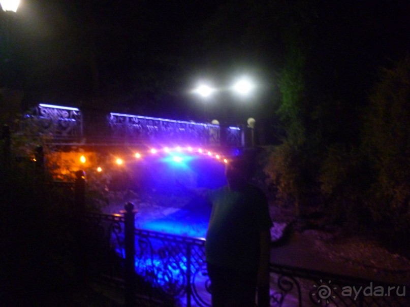 Ночной город Кисловодск и конечно нарзанная галерея