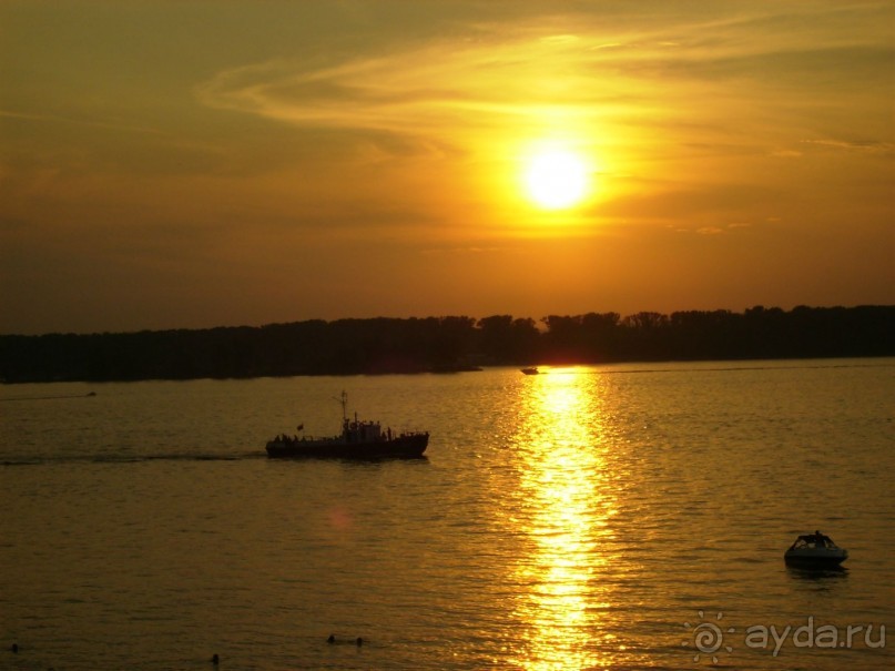 Вечерняя набережная Самары, виды старой части города