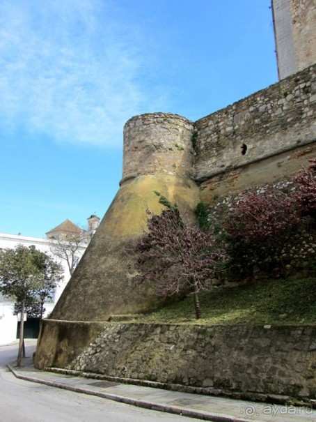 Андалусия-4: Севилья, Кармона, Эсиха, хересный треугольник и кадисский меридиан (часть 4)