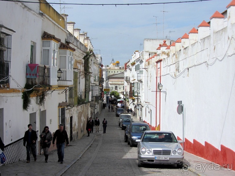 Андалусия-4: Севилья, Кармона, Эсиха, хересный треугольник и кадисский меридиан (часть 4)