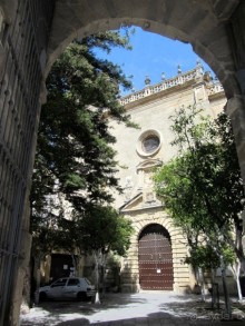 Андалусия-4: Севилья, Кармона, Эсиха, хересный треугольник и кадисский меридиан (часть 4)