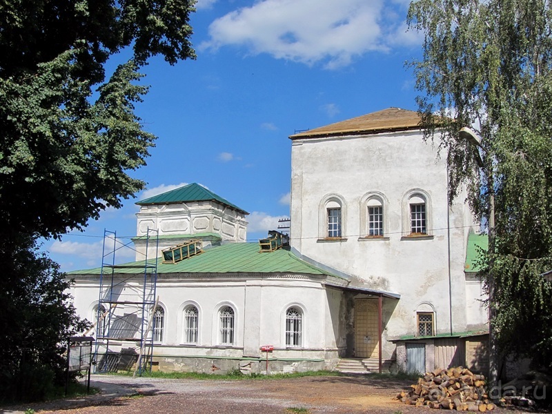 Коломна: кремль, пастила и тени легенд минувших времён