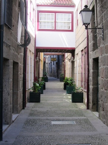 Порту и окрестности (Коимбра, Виана ду Каштело, Брага, Гимарайш, Вила ду Конде) Часть 2