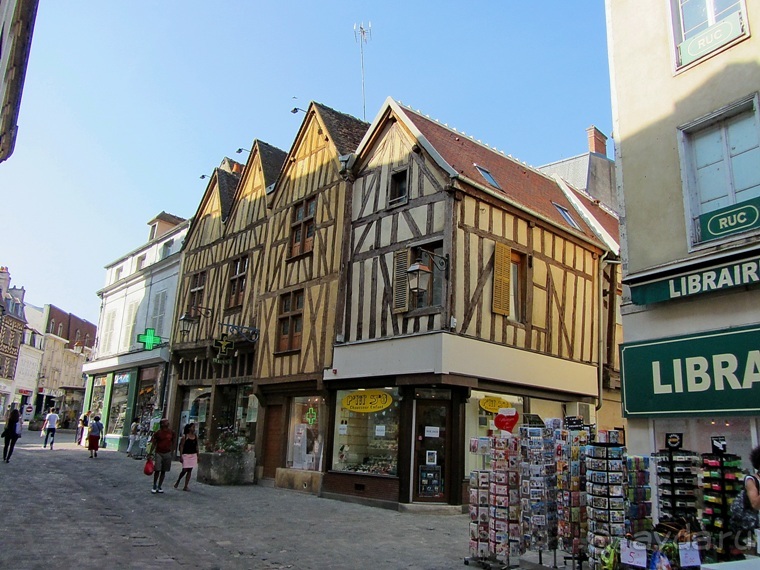 Французские бродилки - великолепный Мец, яркий Эльзас и серая Бургундия. Часть 13