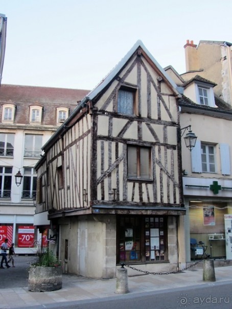 Французские бродилки - великолепный Мец, яркий Эльзас и серая Бургундия. Часть 13