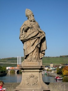 Альбом отзыва "Под небом голубым...октябрьской Баварии (+ Страсбург). Часть 3"