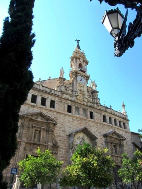 Валенсия и Коста-Бланка: пляжные бездельники в поисках аутентичной Испании