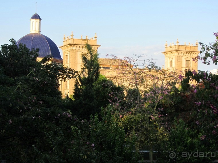 Валенсия и Коста-Бланка: пляжные бездельники в поисках аутентичной Испании