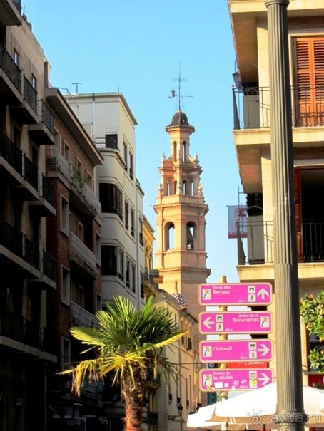 Валенсия и Коста-Бланка: пляжные бездельники в поисках аутентичной Испании