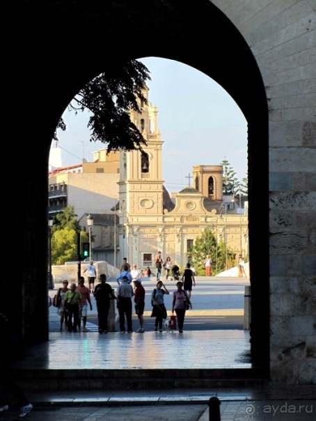 Валенсия и Коста-Бланка: пляжные бездельники в поисках аутентичной Испании