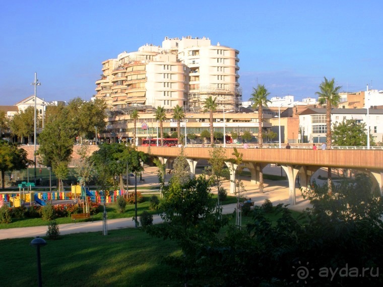 Валенсия и Коста-Бланка: пляжные бездельники в поисках аутентичной Испании