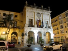 Валенсия и Коста-Бланка: пляжные бездельники в поисках аутентичной Испании